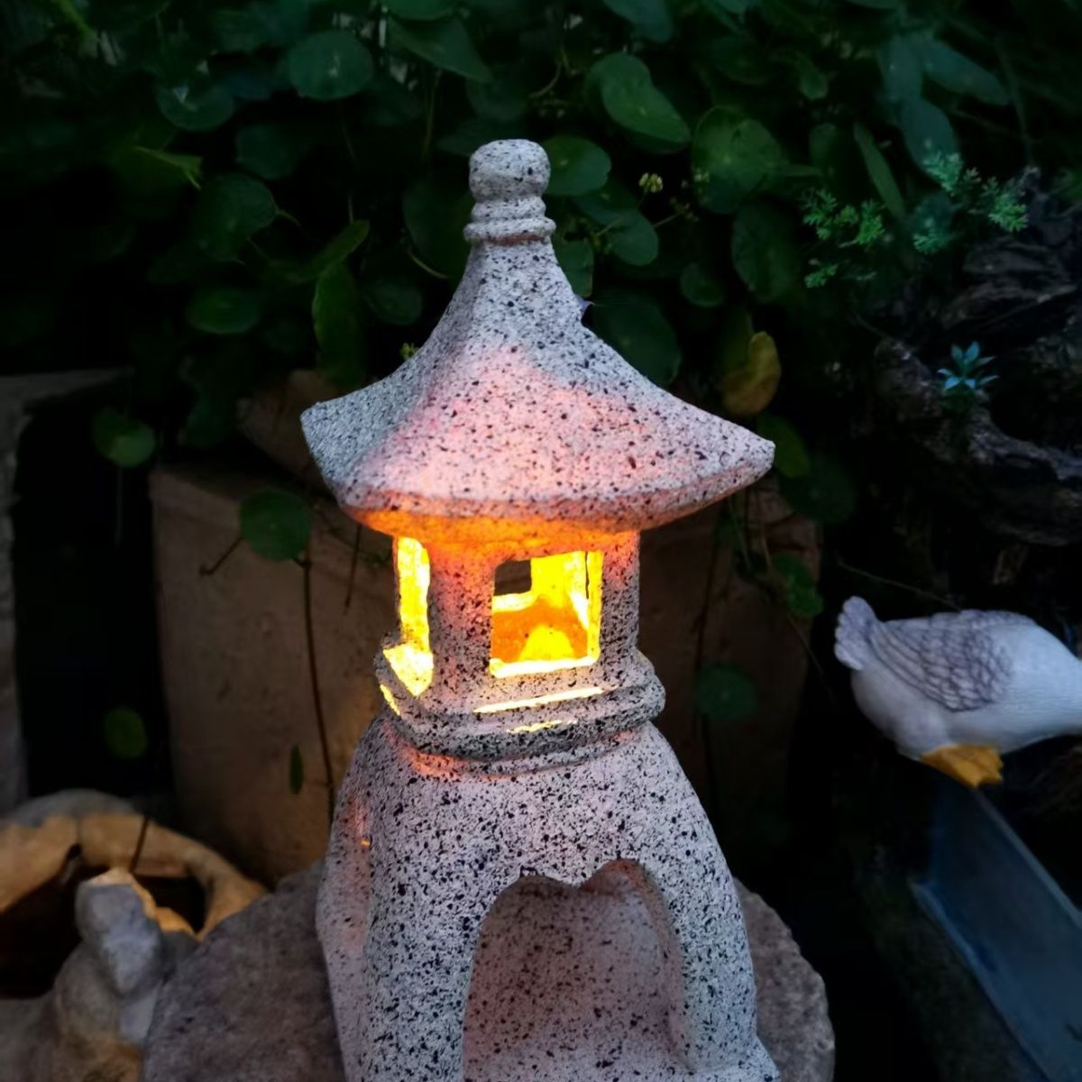 Pagoda Solar Decor Garden Ligh - đánh giá và giá Outdoor Lighting Architectural